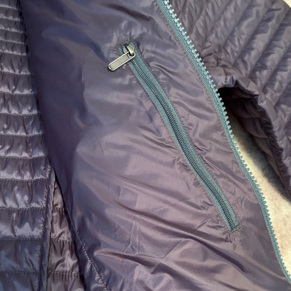 Patagonia Women's Puffer Jacket - Grey/Purple, Size XL - Picture 10 of 15